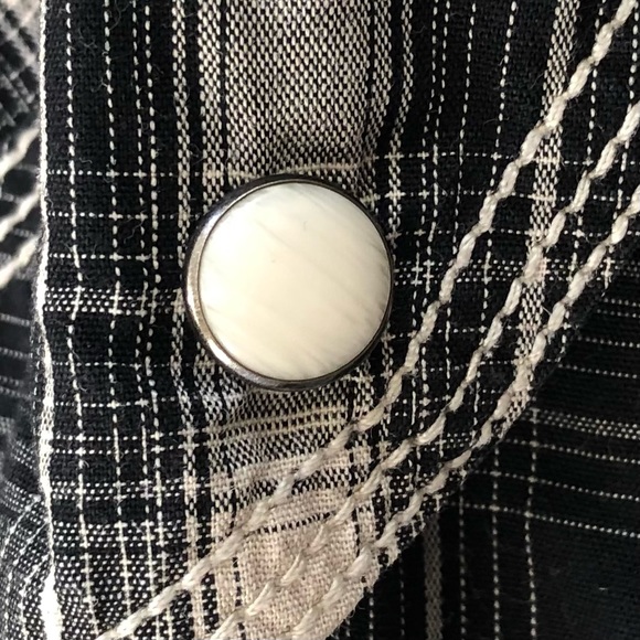Distillery Plaid Pearl Snap Front Shirt Embellished Detail Unisex - Picture 12 of 12